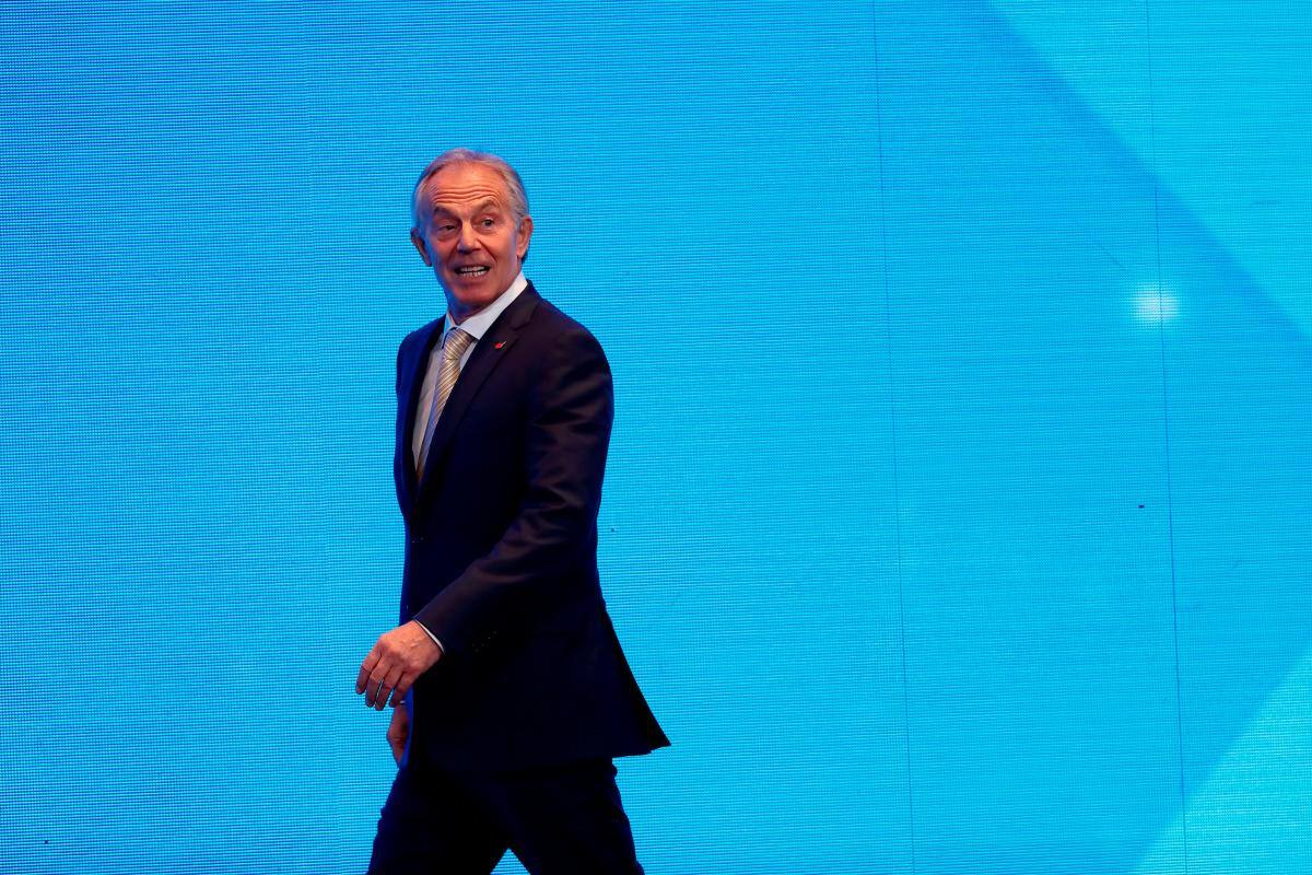 Acusan a Tony Blair de saltarse la cuarentena en el Reino Unido