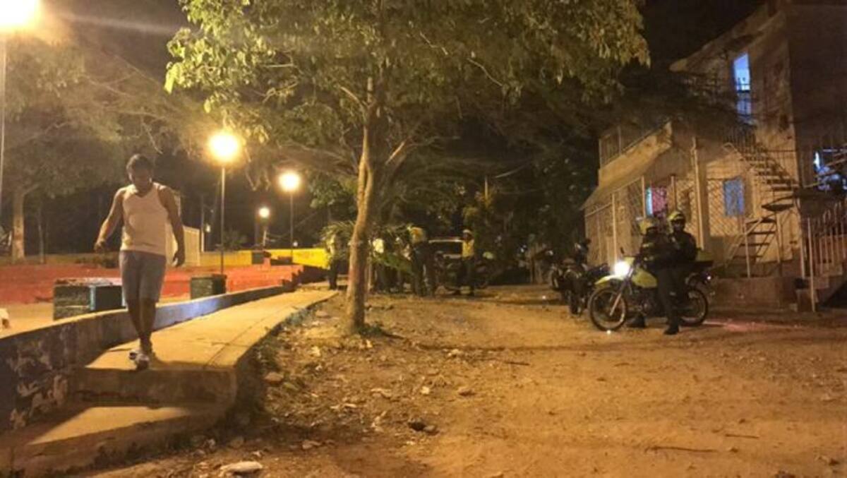 Al lugar de los hechos llegó la Policía y la Sijín.