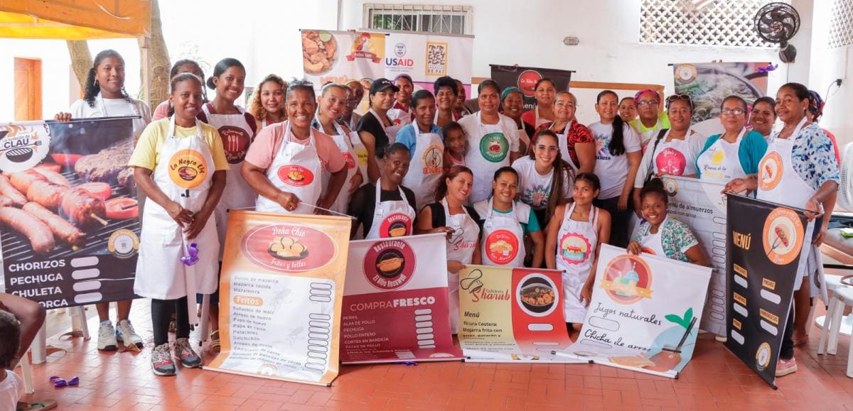 De la entrega se beneficiaron 31 emprendimientos de cocina y 30 negocios verdes. // Cortesía