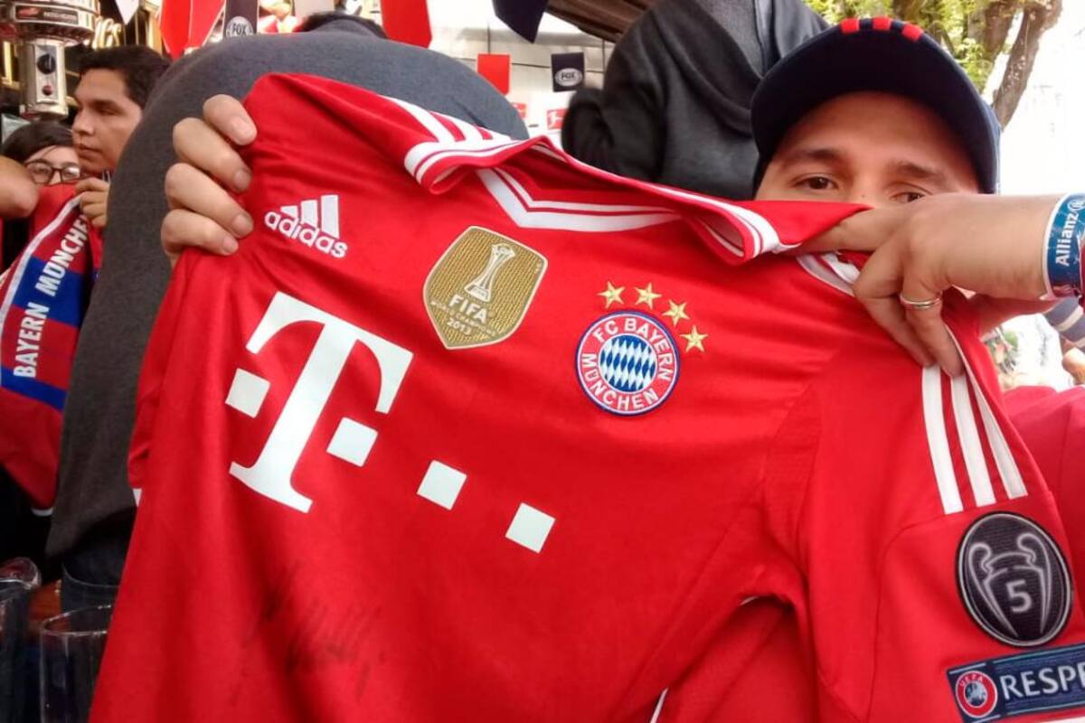 Nell Bello Hamburger, un cartagenero que es hincha del Bayern Múnich