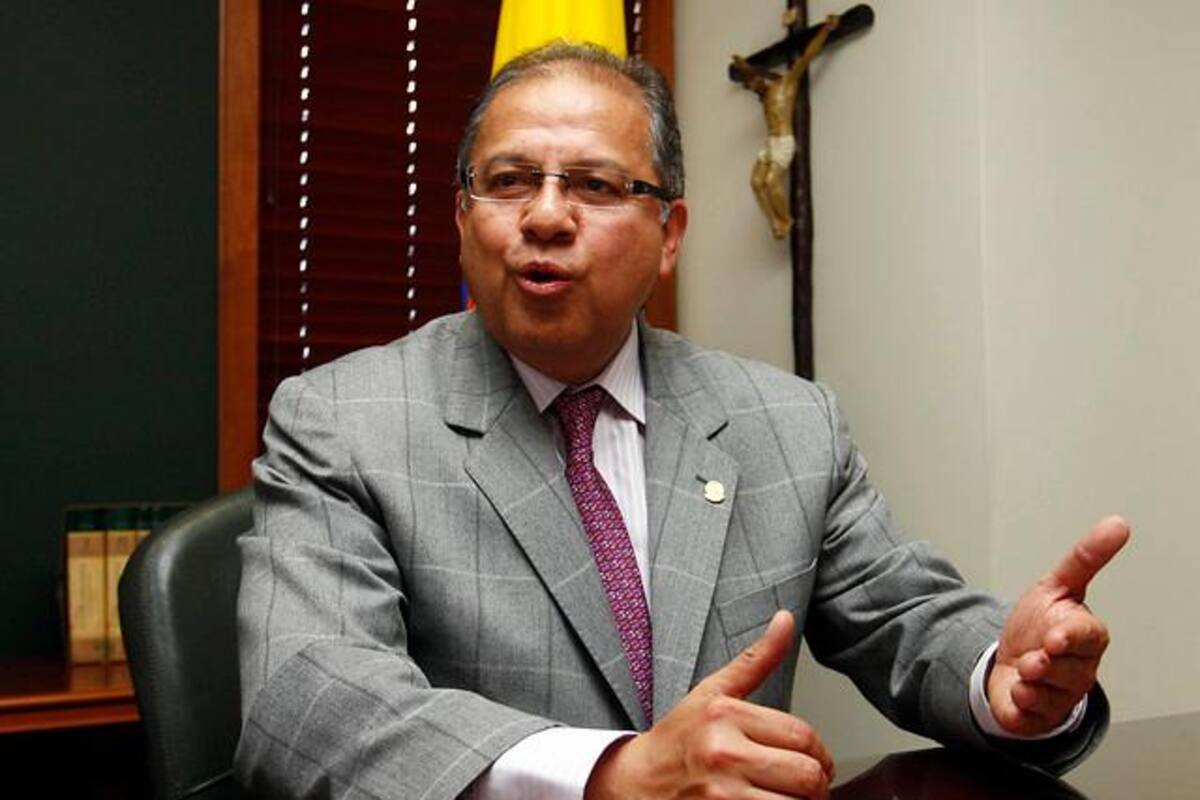 Fiscalía Imputó cargos a exmagistrado Camilo Tarquiño