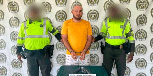 En flagrancia, capturan a alias ‘Simón’, presunto financiador de las Agc