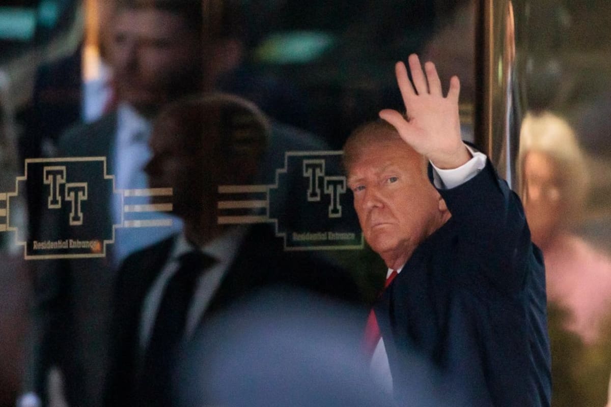 Tras una gran expectación: así llego Trump a su torre en Nueva York