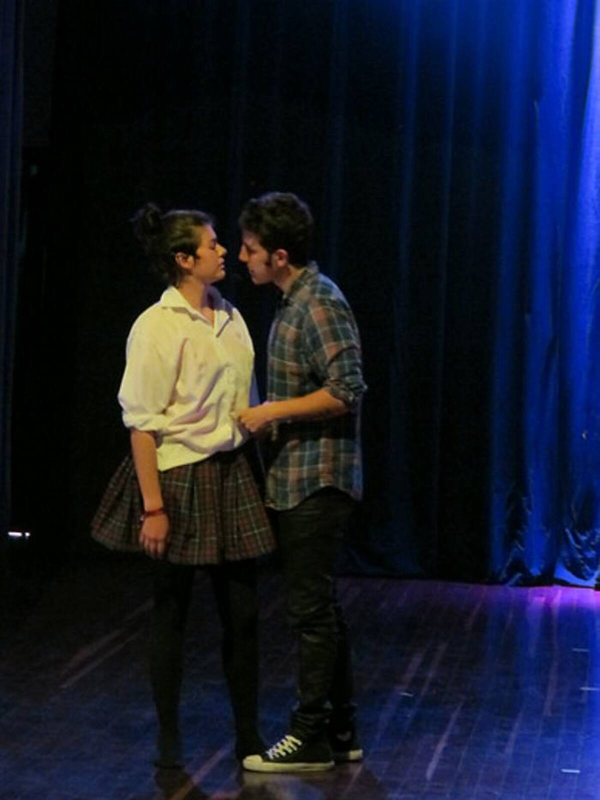 Con una obra de teatro en los colegio la Liga contra el cáncer busca crear conciencia en los jóvenes de los riesgos de no tener sexo seguro COLPRENSA