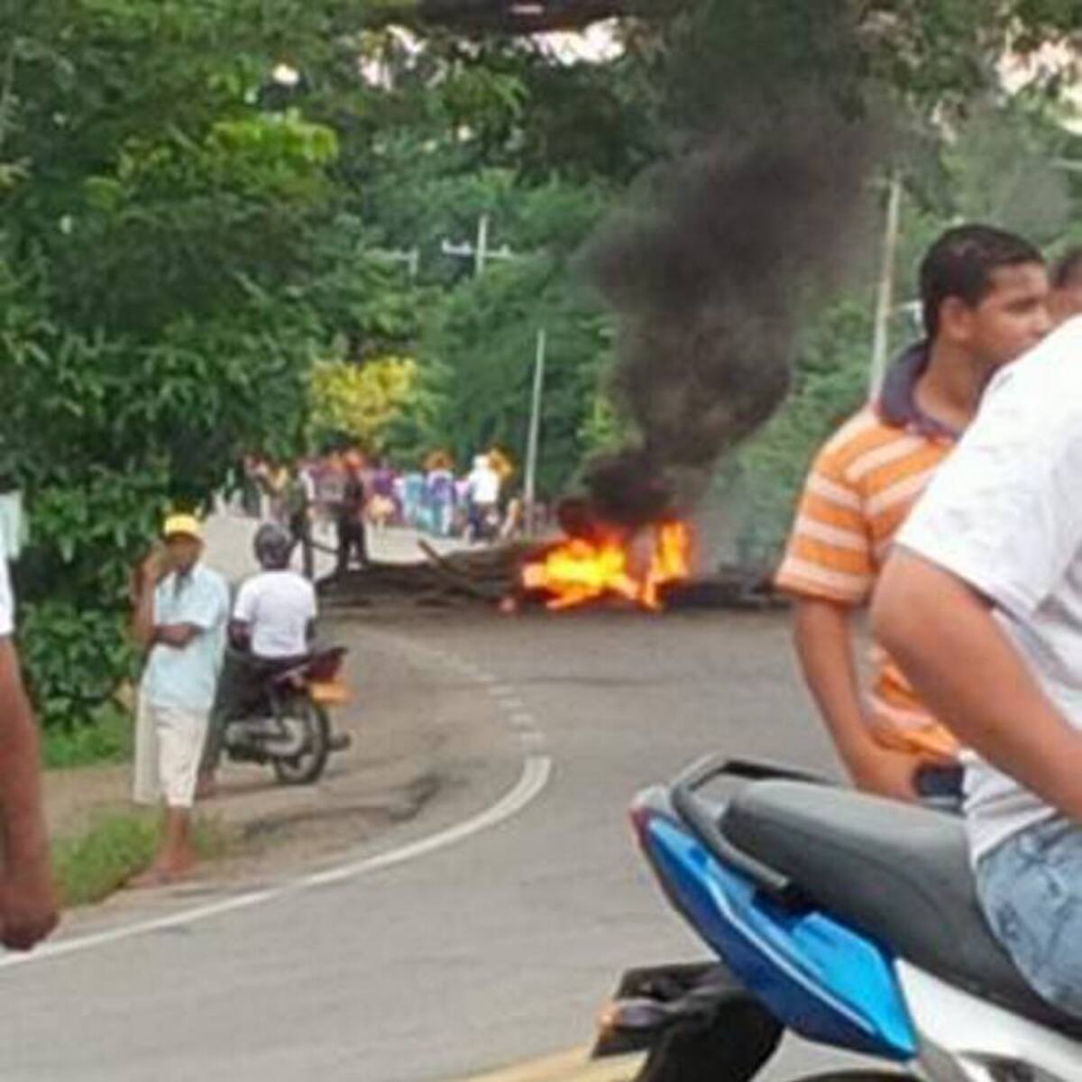 La comunidad de Malagana bloqueó la vía Troncal de Occidente. Cortesía