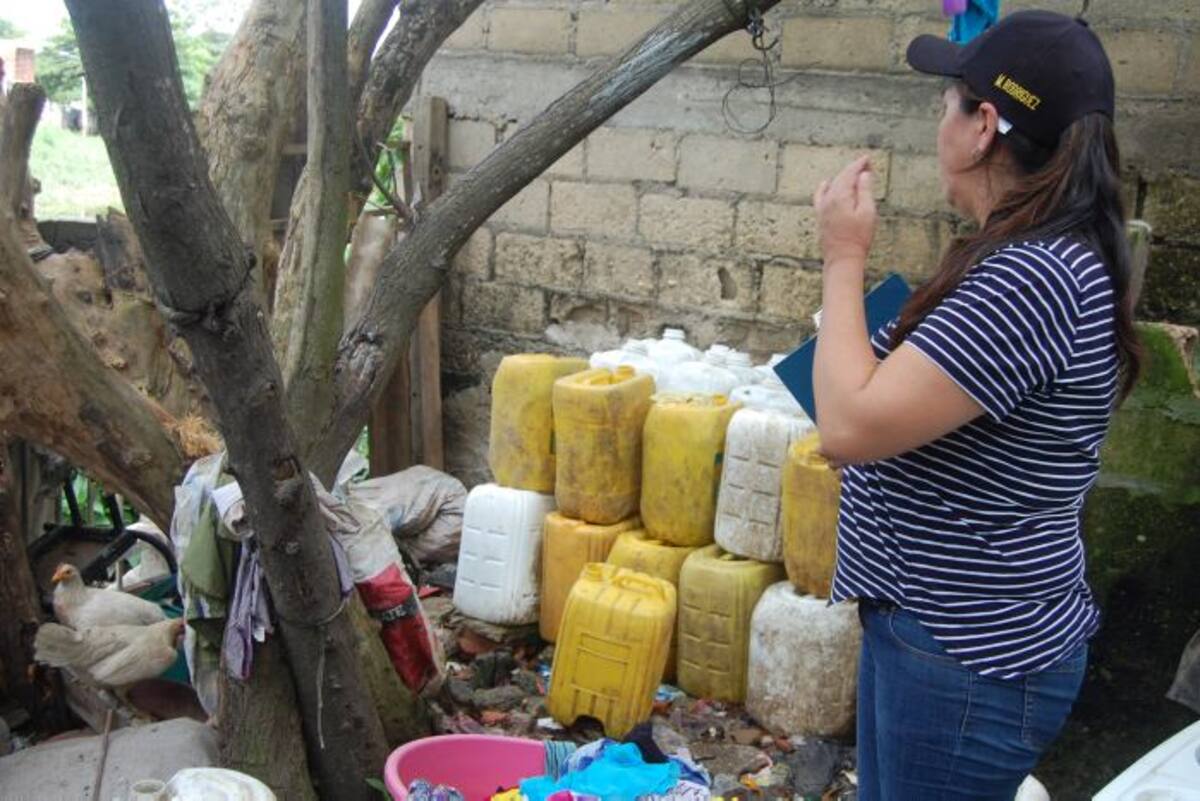 Campaña de prevención contra el dengue en Fredonia. CORTESÍA