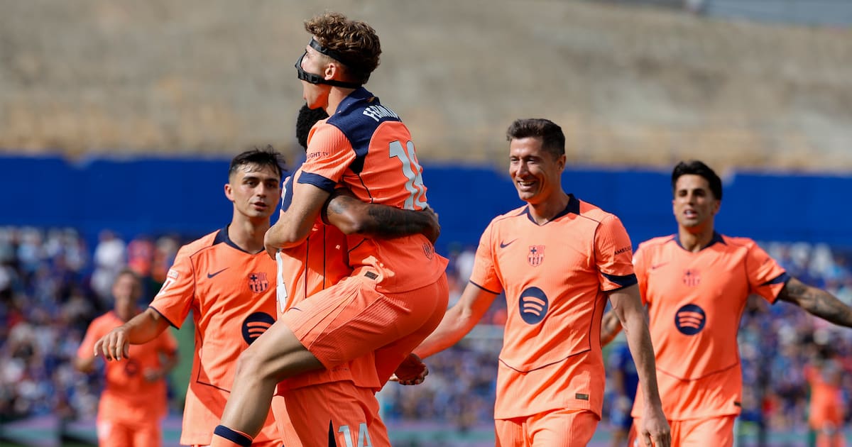 Barcelona achieved an important victory and is close to the LaLiga title