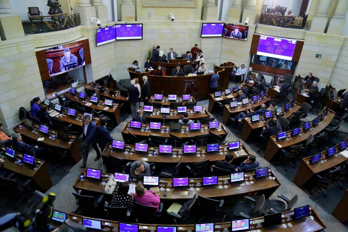 En el último momento legislativo se salvó la reforma política