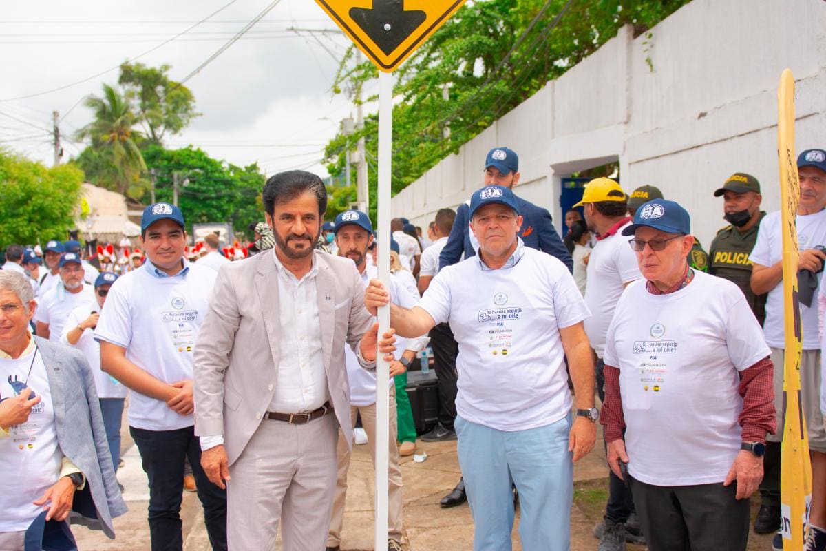 La FIA visitó colegio de Cartagena en barrio Alcibia