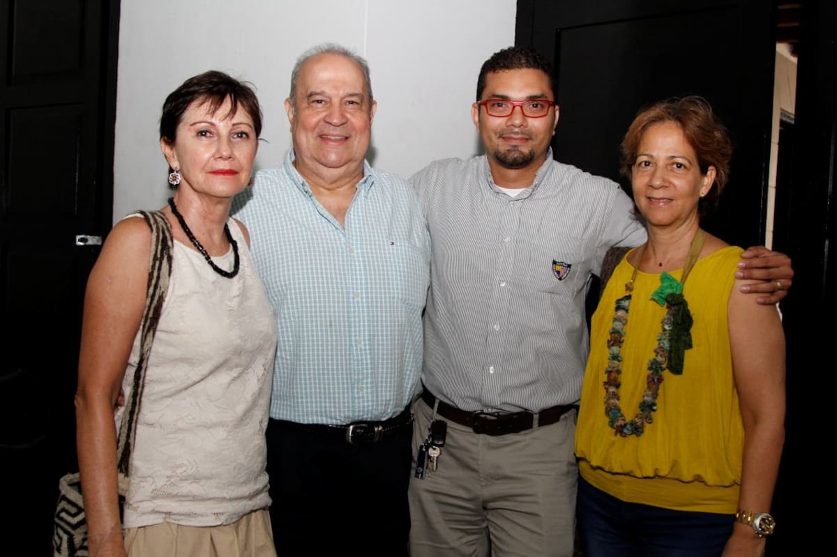 María Victoria Castellanos, Augusto Covo, César González y Mara Berrocal.