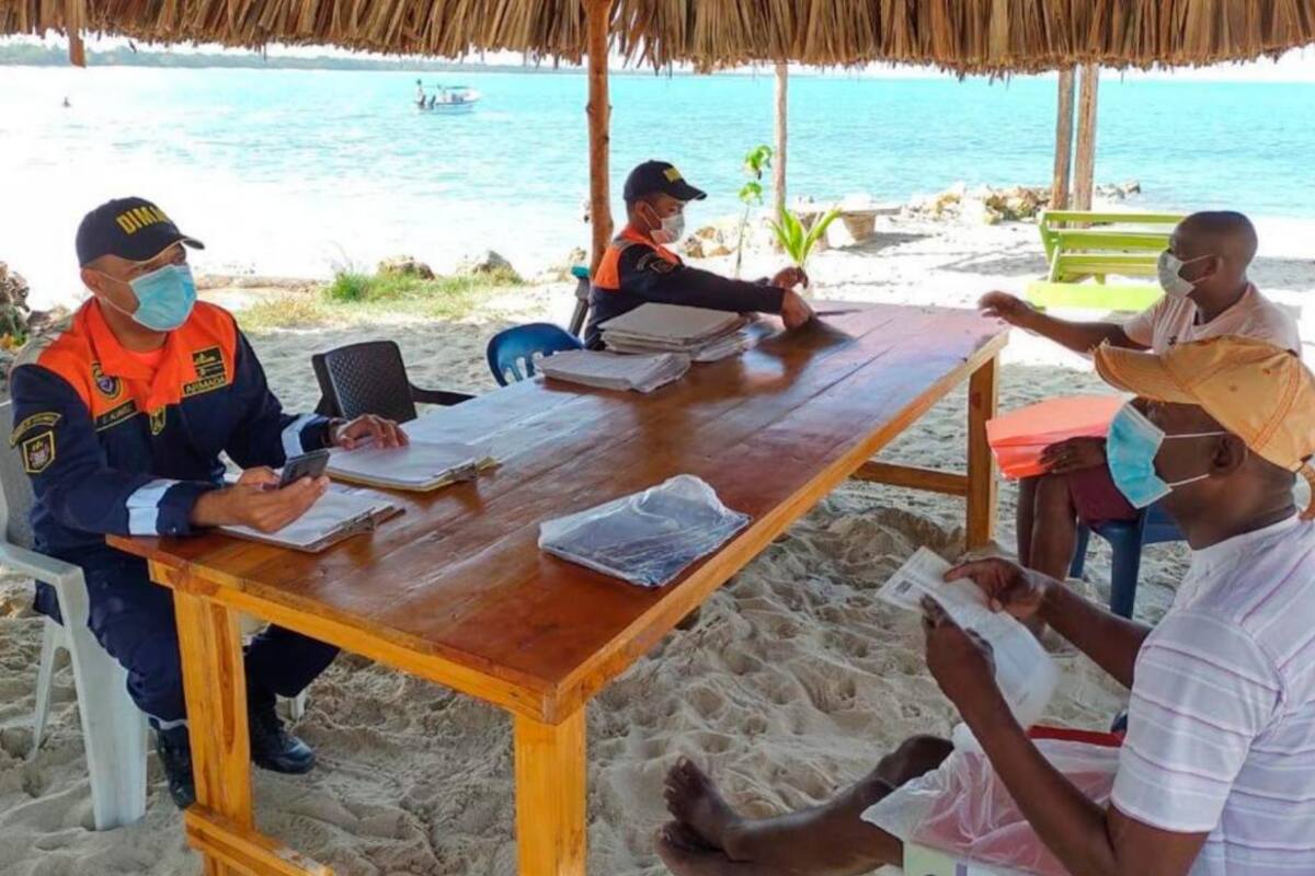 Capitanía de Puerto atiende solicitudes de pobladores de Rincón del Mar