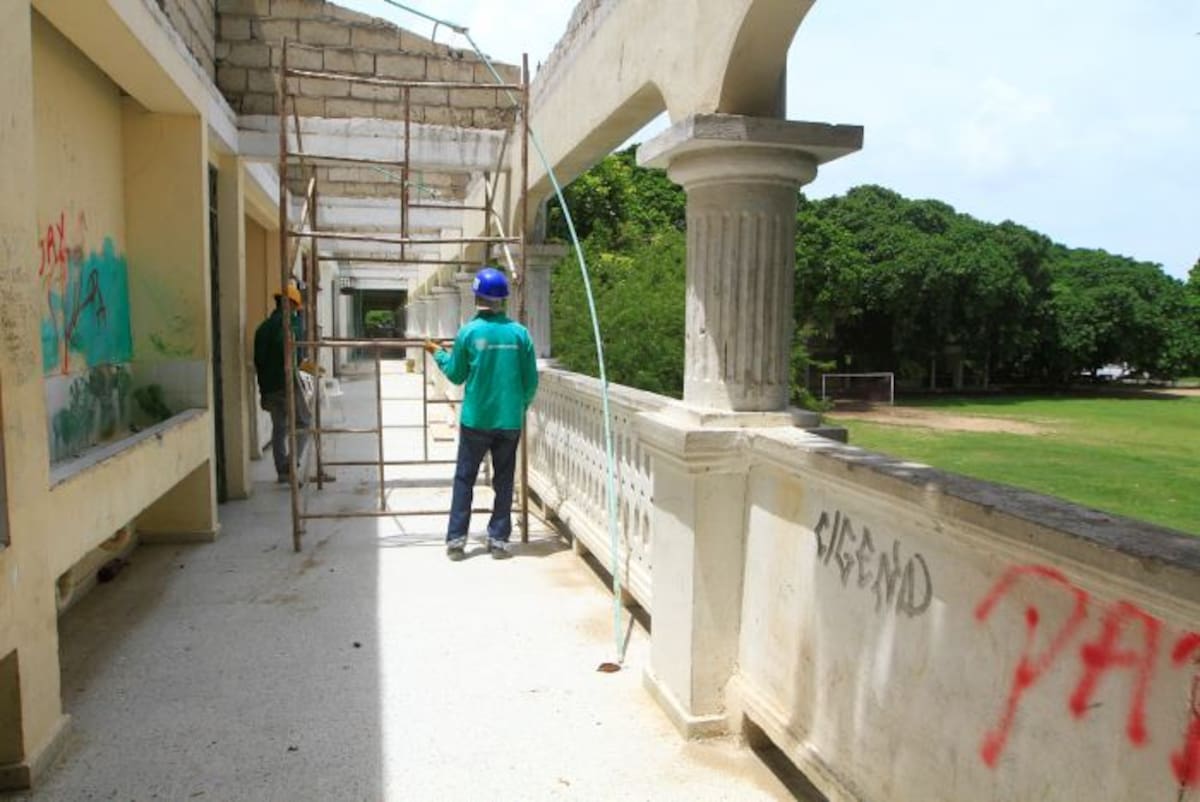 En la Antonio Nariño se deben hacer algunas reparaciones en los salones para que estén listos para dar clases. Julio Castaño Beltrán