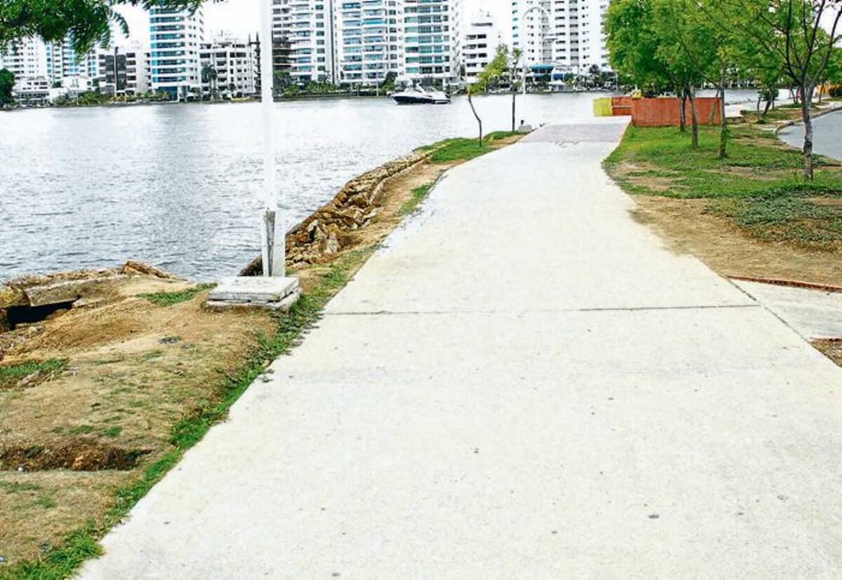 Algunas zonas en mal estado tendrán prioridad en las obras de reparación del Paseo Peatonal de Bocagrande.