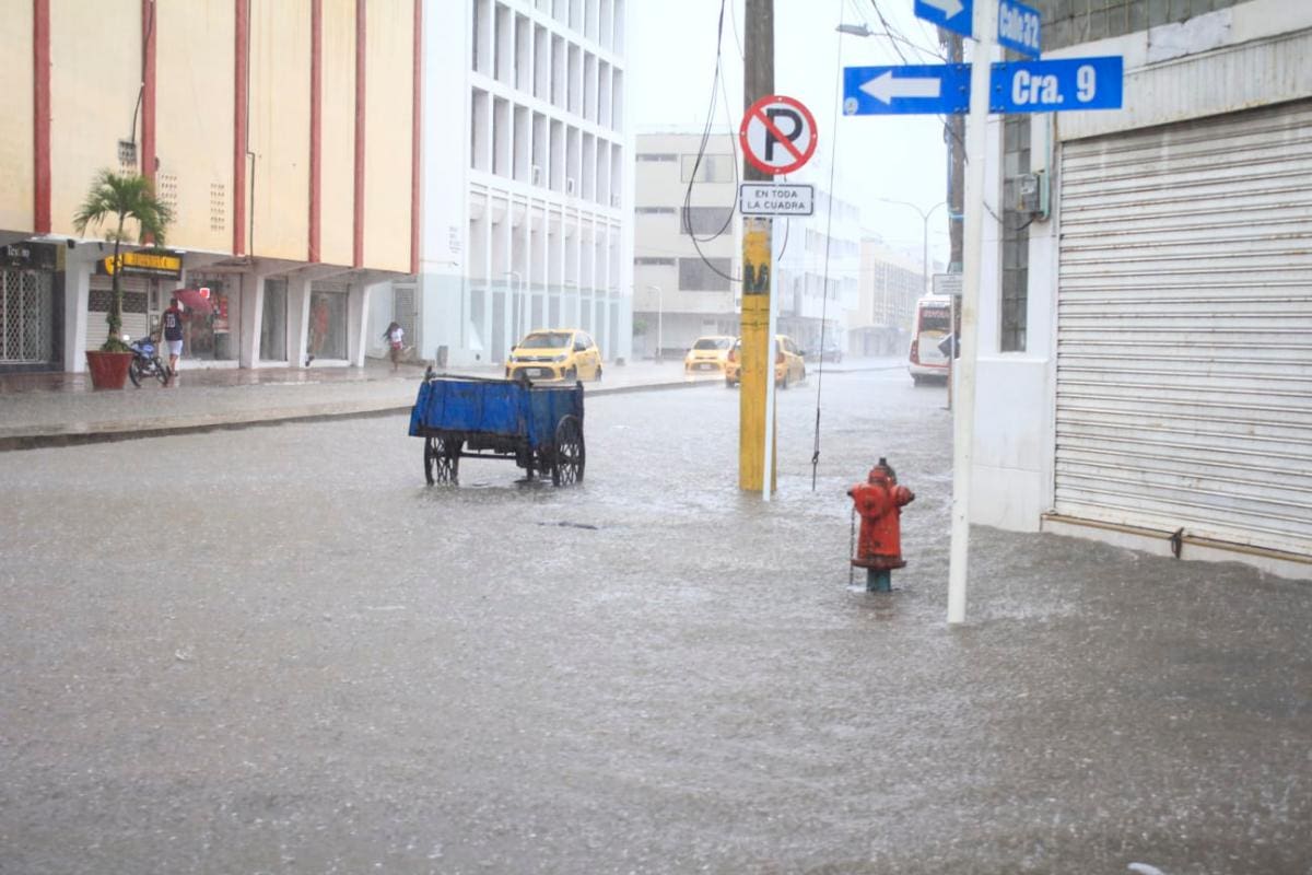 Galería: Inundaciones tras fuertes lluvias en Cartagena