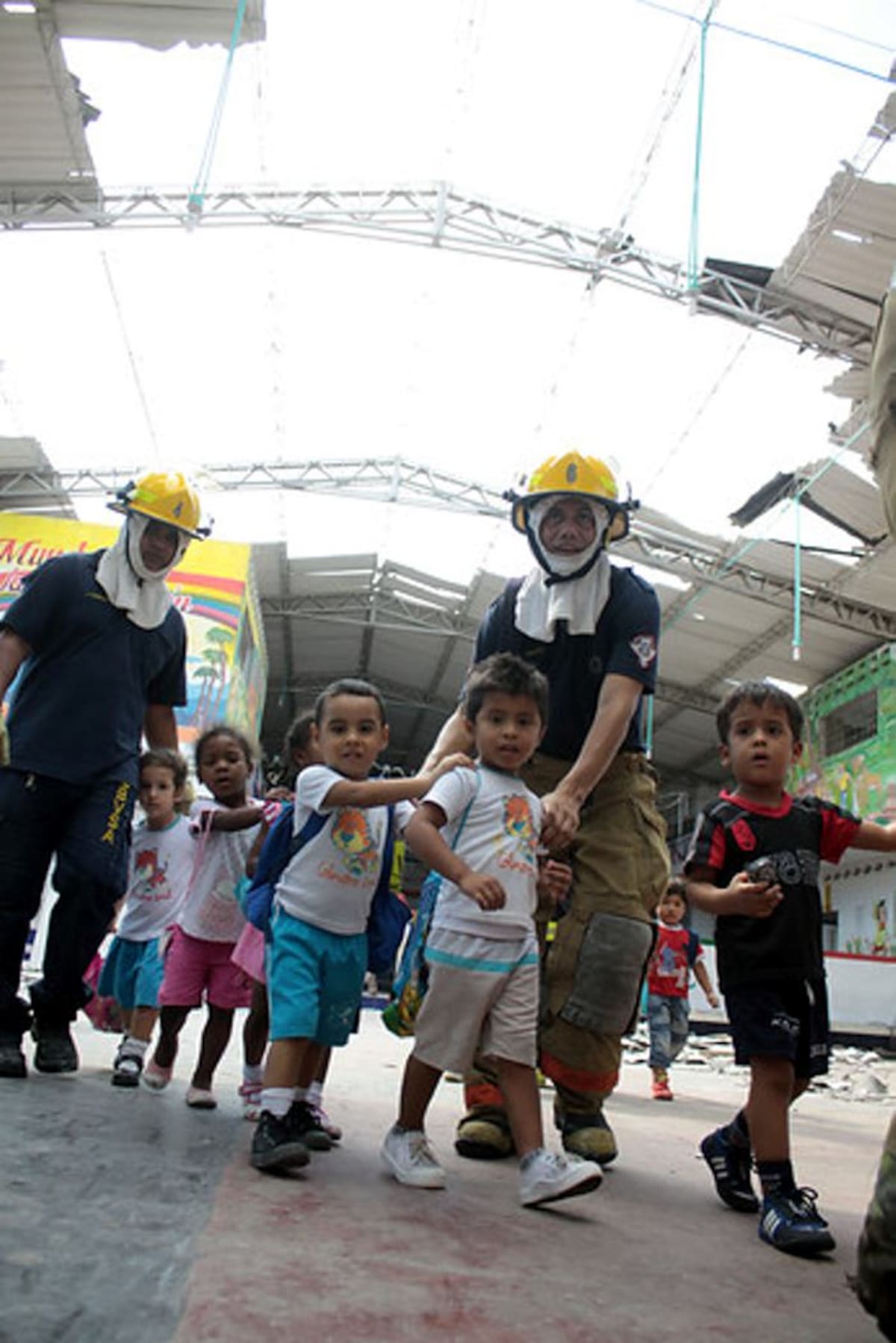 El Colegio Metropolitano de Soledad 2000 fue el que sufrió las mayores averías. RAFAEL POLO AVELLANEDA