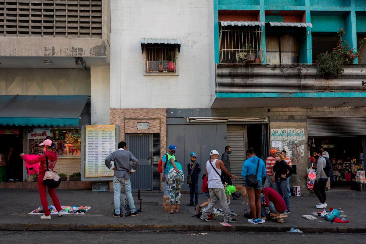 Caracas vive un día de disparos y detonaciones sin ningún reporte oficial