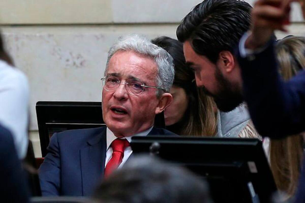 Caso Uribe: Independencia debe prevalecer sobre los intereses políticos