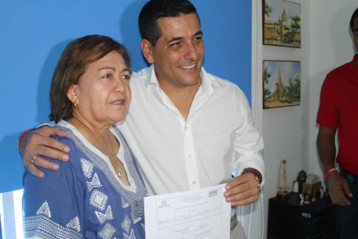 Dumek Turbay junto a la senadora Daira Galvis. EL UNIVERSAL