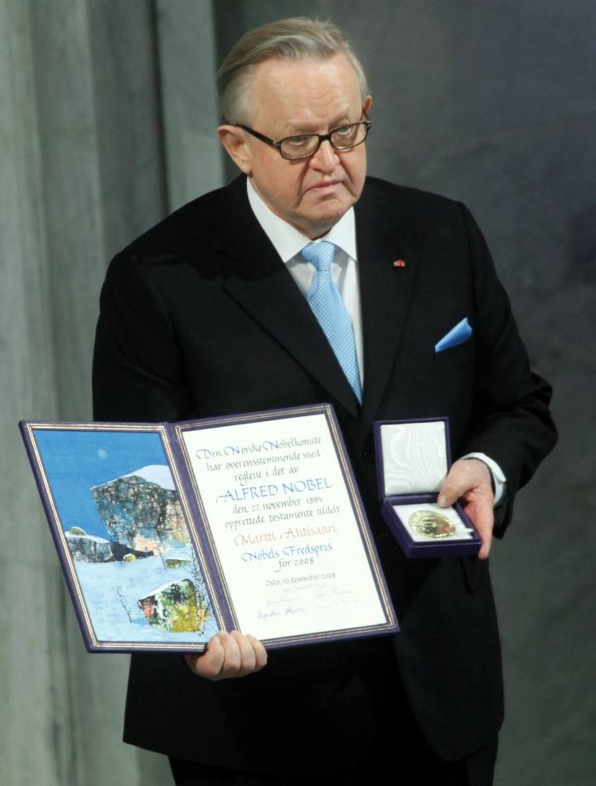 Nobel de Paz , Prize laureate Martti. AP