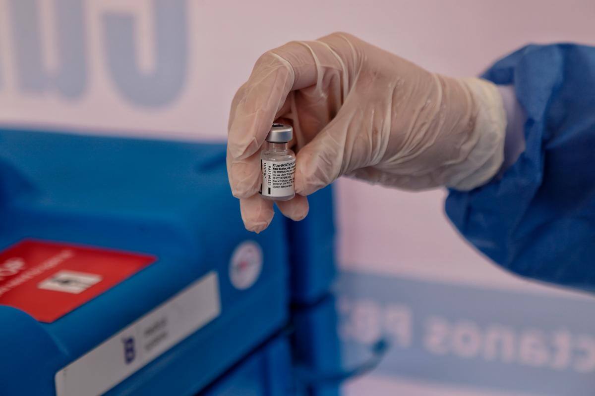 Vacuna Moderna: segunda dosis se podrá aplicar hasta 3 meses después