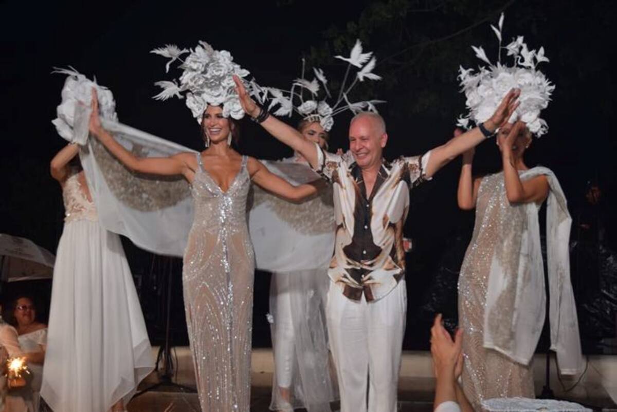 El desfile del diseñador momposino Hernán Zajar comenzó hacia las siete de la noche. CORTESÍA