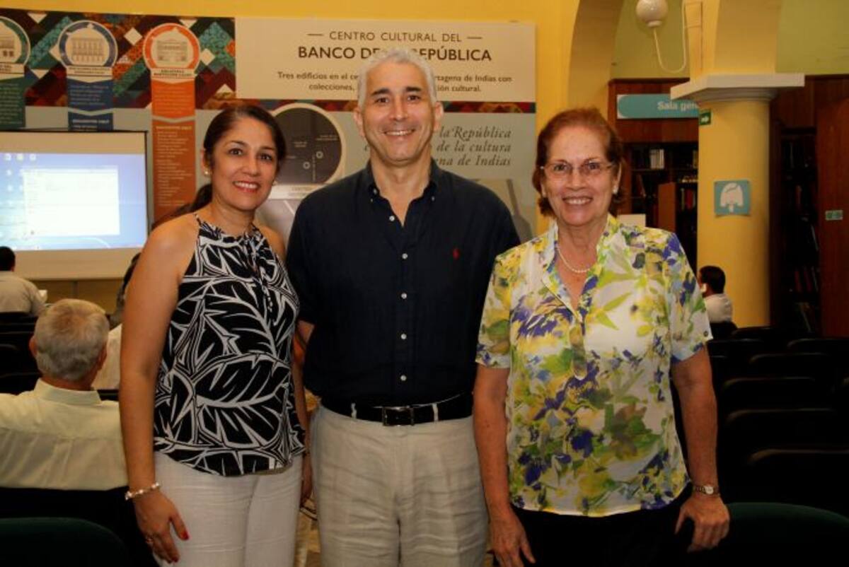 Margarita Avena, Jaime Bonet y Tere Perdomo. Maruja Parra-El Universal.