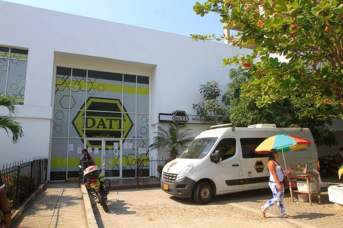 La crisis del DATT y la búsqueda de un nuevo director