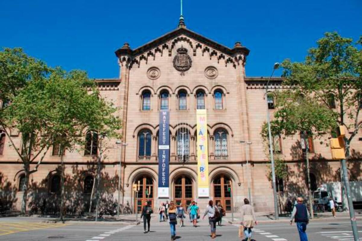 ¿Está en Cartagena y quiere estudiar en España? Esto le interesa