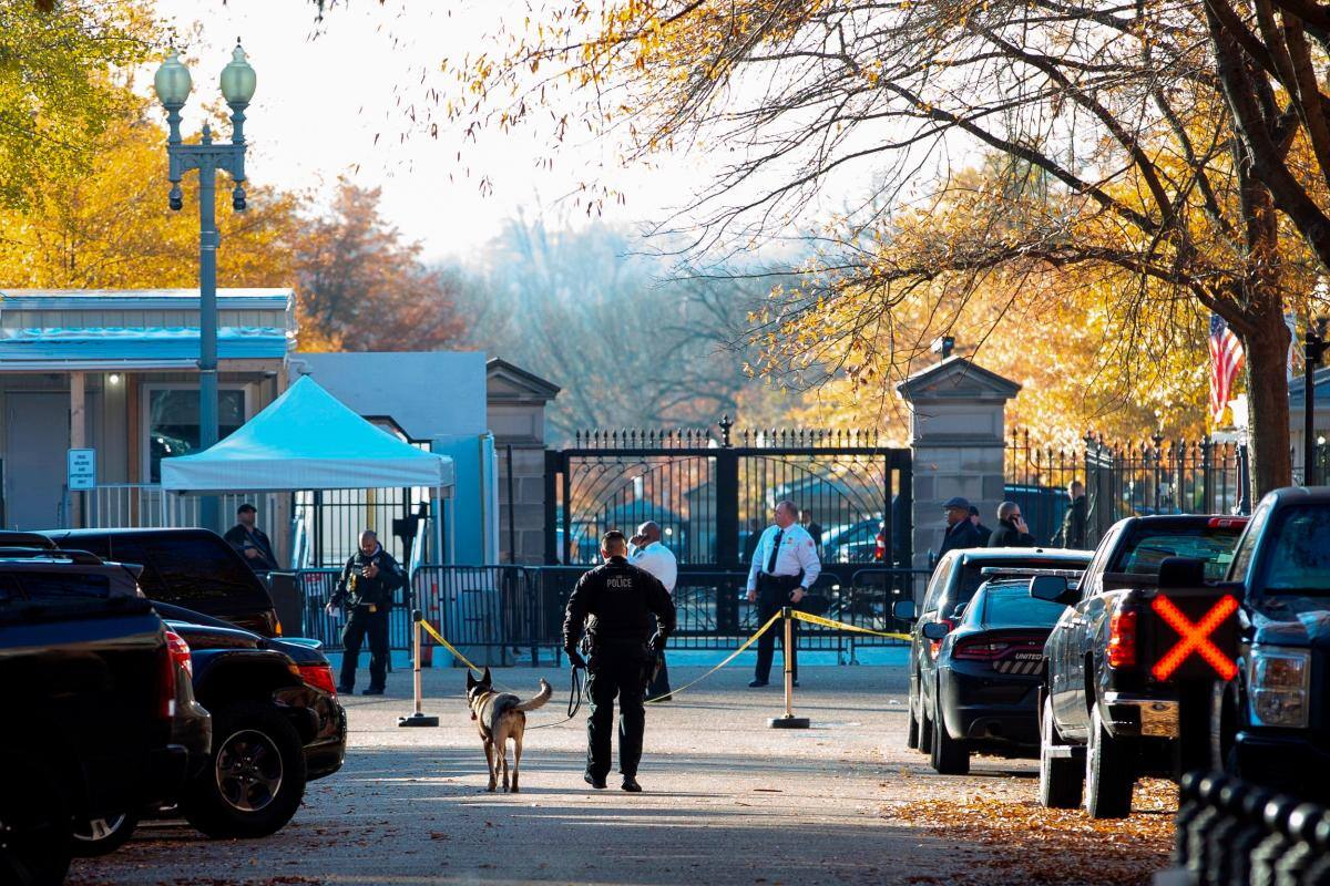 Cierran temporalmente la Casa Blanca y el Capitolio por alerta de seguridad