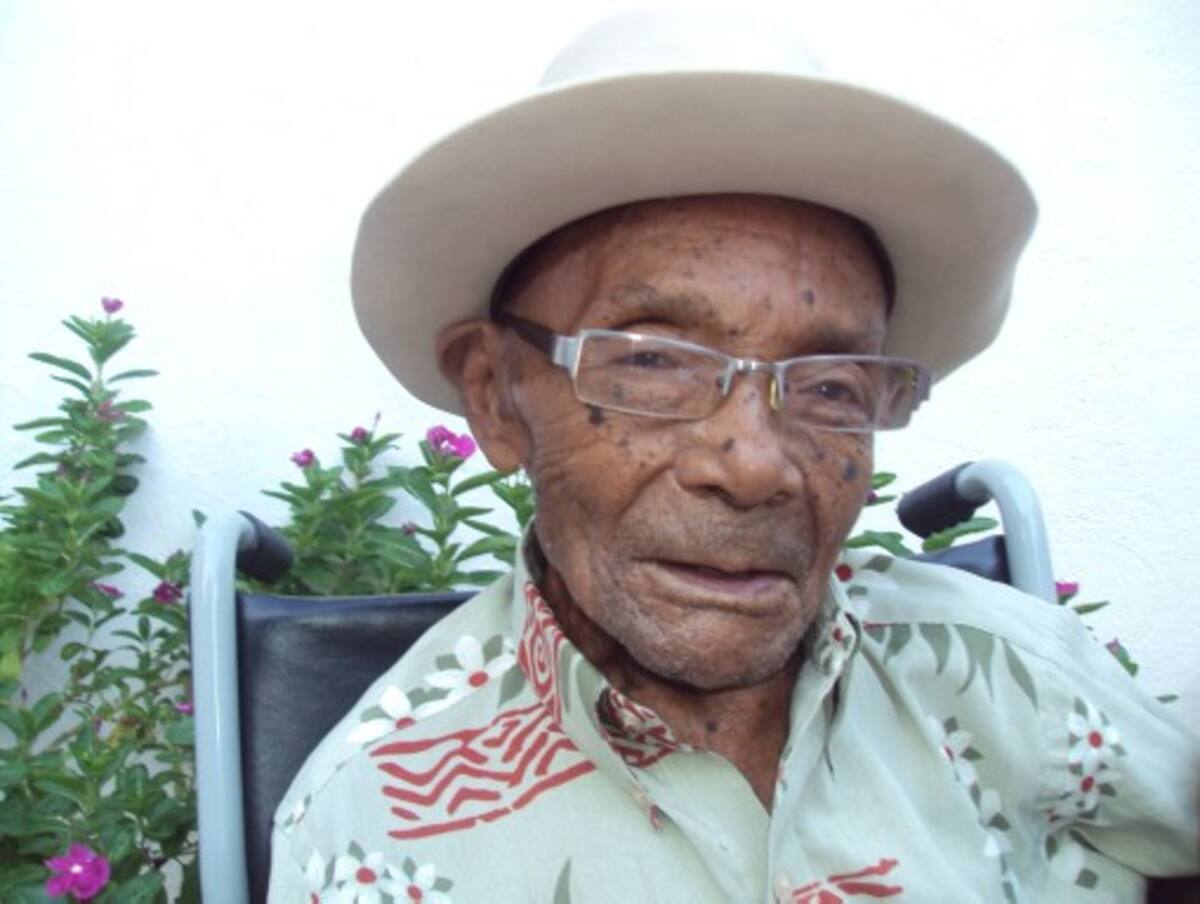 Lorenzo Morales está hospitalizado con afecciones respiratorias. ARCHIVO