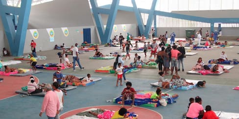 Concejala Gloria Estrada cuestiona albergues para damnificados en Cartagena
