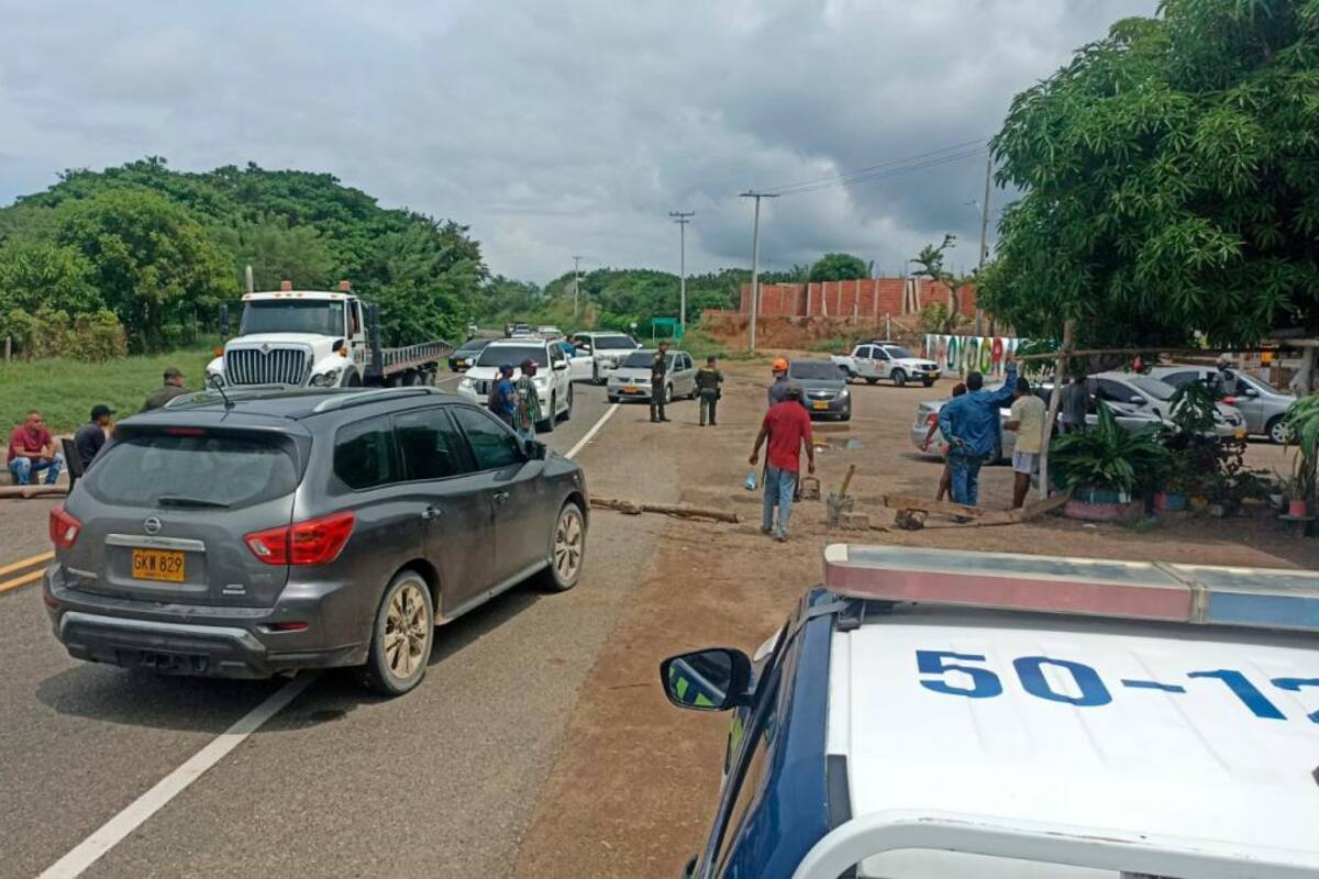 “Por la vaciladera de la ANI”: protestantes en el peaje de Marahuaco