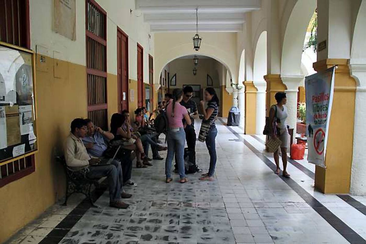 La ampliación del cupo en 300 mil millones de pesos de la Estampilla Universidad de Cartagena se hace necesaria para las inversiones futuras en modernización, tecnología y co-bertura.