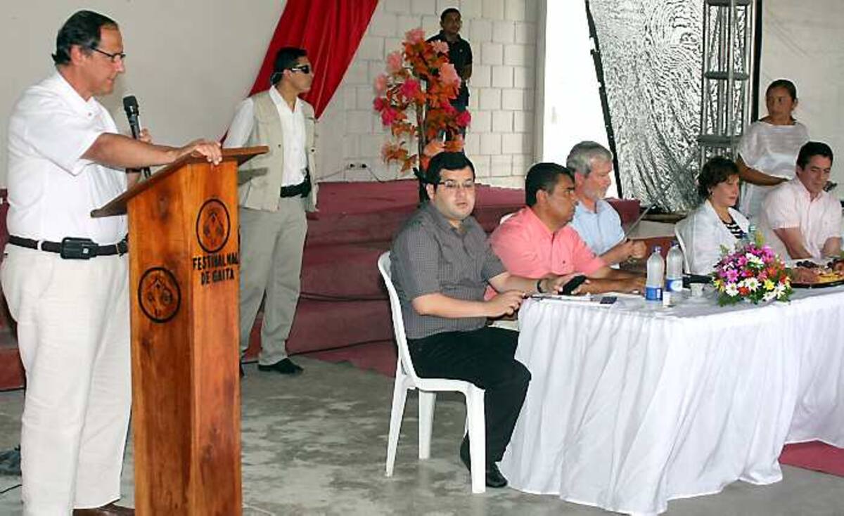El ministro de Agricultura, Juan Camilo Restrepo, habló de la política de restitución de tierras. MANUEL SANTIAGO PÉREZ/EL UNIVERSAL/