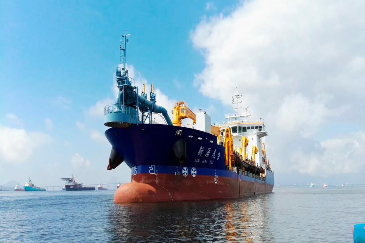 Llega a Barranquilla draga para mantenimiento del canal de acceso