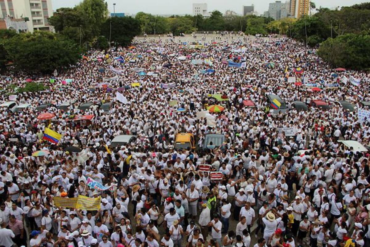 Marchas en contra de las cartillas de orientación sexual que han generado un gran debate en el país. COLPRENSA.