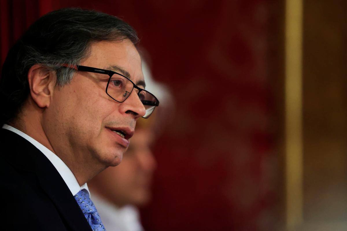 Petro persiste en una movilización popular por supuesto intento de golpe de Estado