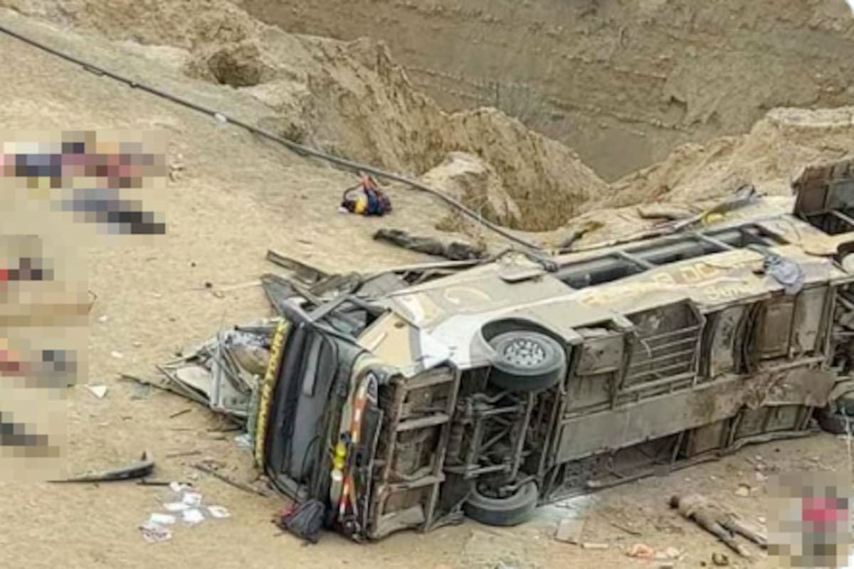 Al menos 20 muertos en el norte de Perú, tras caer autobús por precipicio