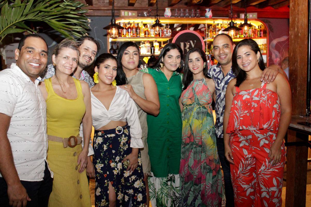 Wilmer Aljure, Claudia Méndez, Manuel Fernando Herrera, Laura Alzate, Milena Conrado, Indira Carrasquilla, Hillary Vélez, Evans Anaya y Yirian Babilonia.