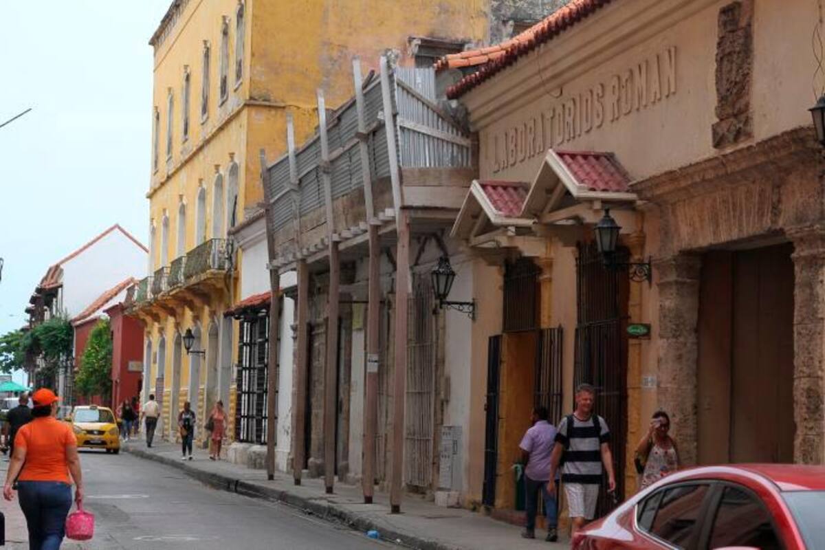 Diez horas estarán sin luz varias calles del Centro Histórico, hoy