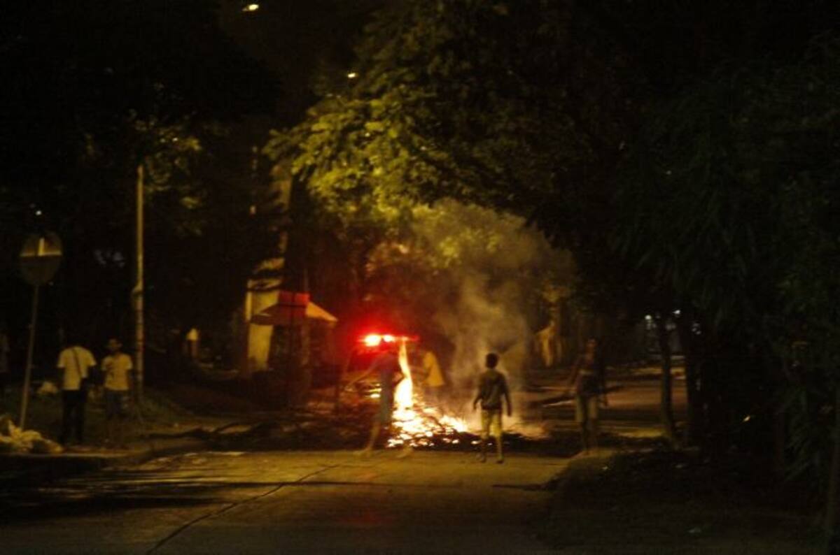 Los manifestantes protestaban por una falla en el fluido eléctrico. ElUniversal.com.co