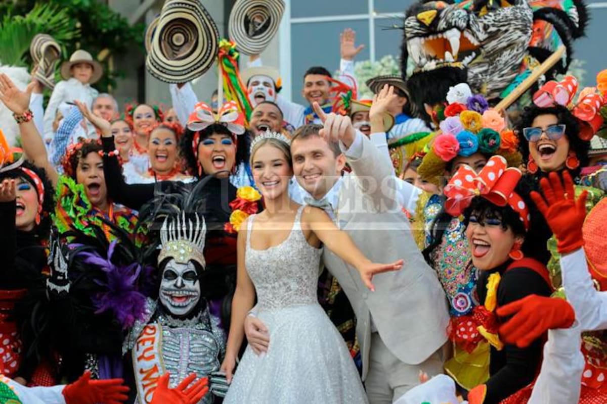 Valeria Abuchaibe, exreina del Carnaval, y Roberto Cepeda dieron el sí en Cartagena
