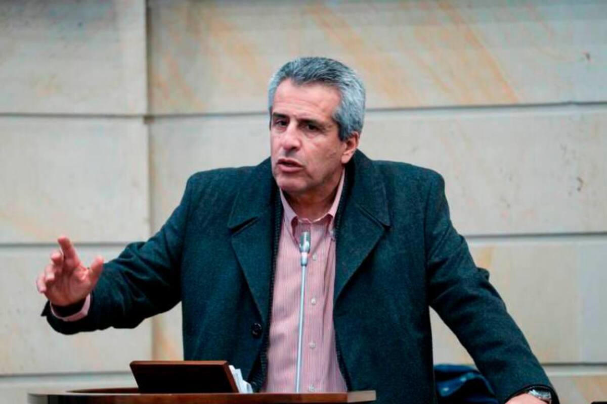 Elección de directores de hospitales en la reforma de salud causa polémica