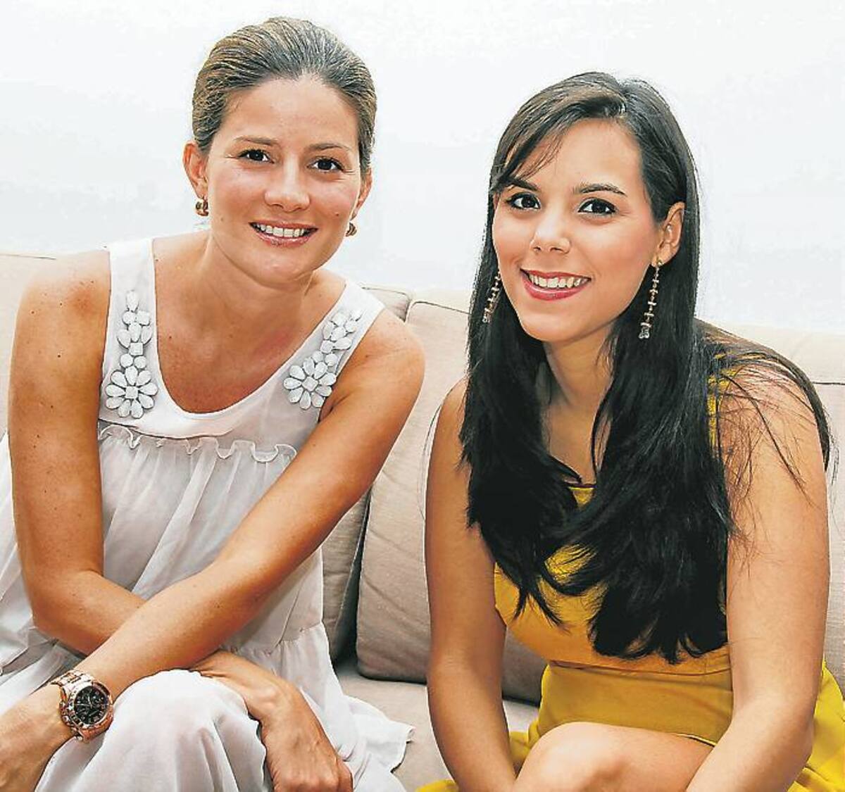 Paola Dávila Pestana de Gedeón y Alexandra Cavelier. Fotos /Maruja Parra/ El Universal