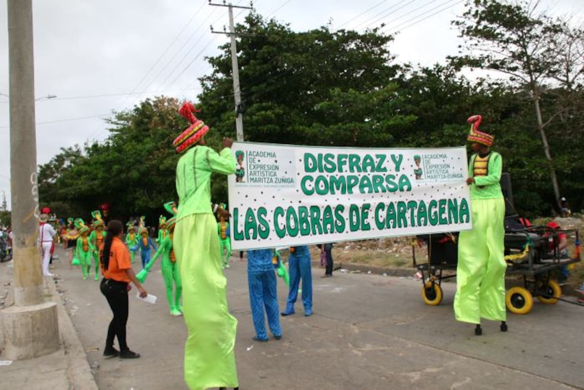 Las Cobras en Barranquilla, un espectáculo visual formidable. Rafael Polo