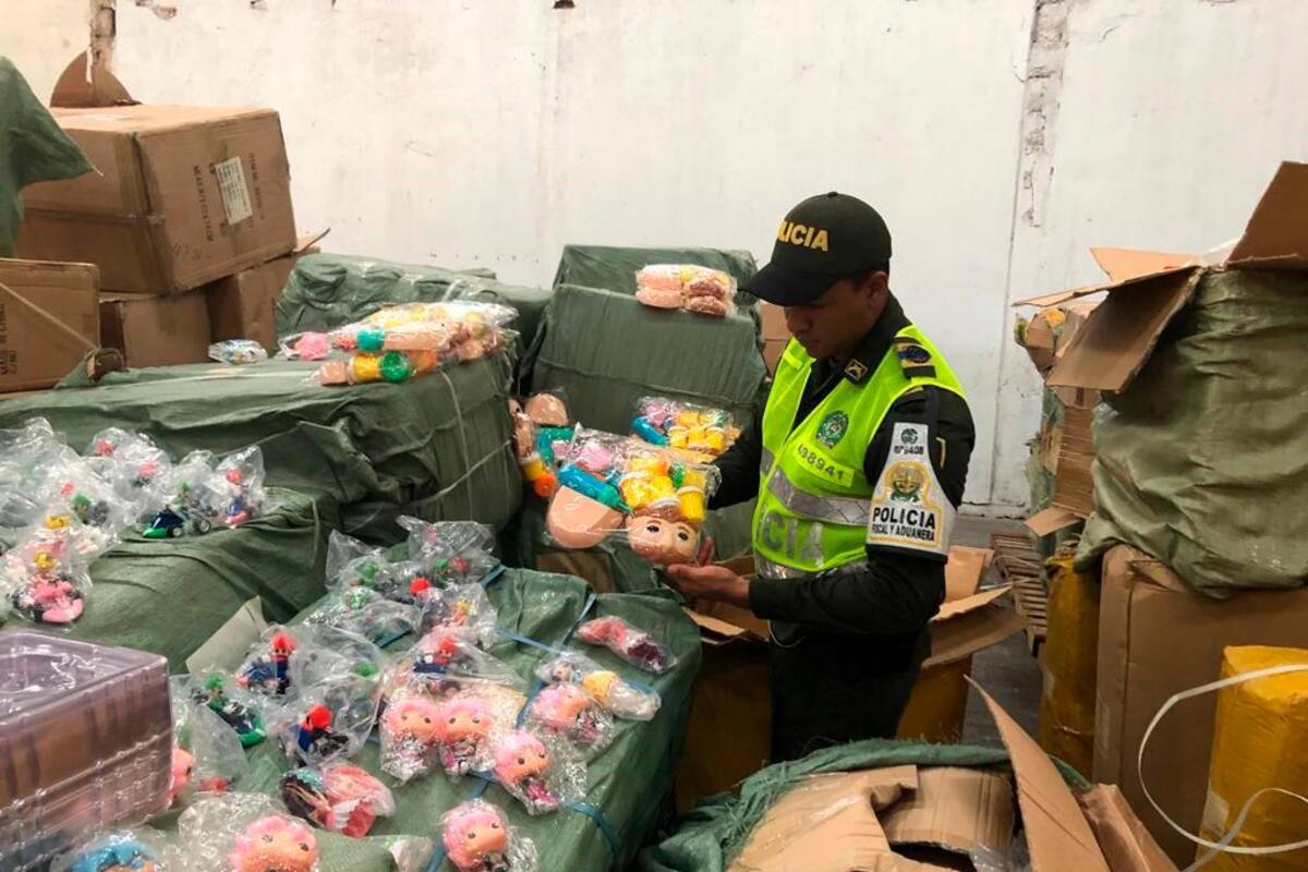 Aprehenden más de 31 mil juguetes ilegales en puerto de Cartagena