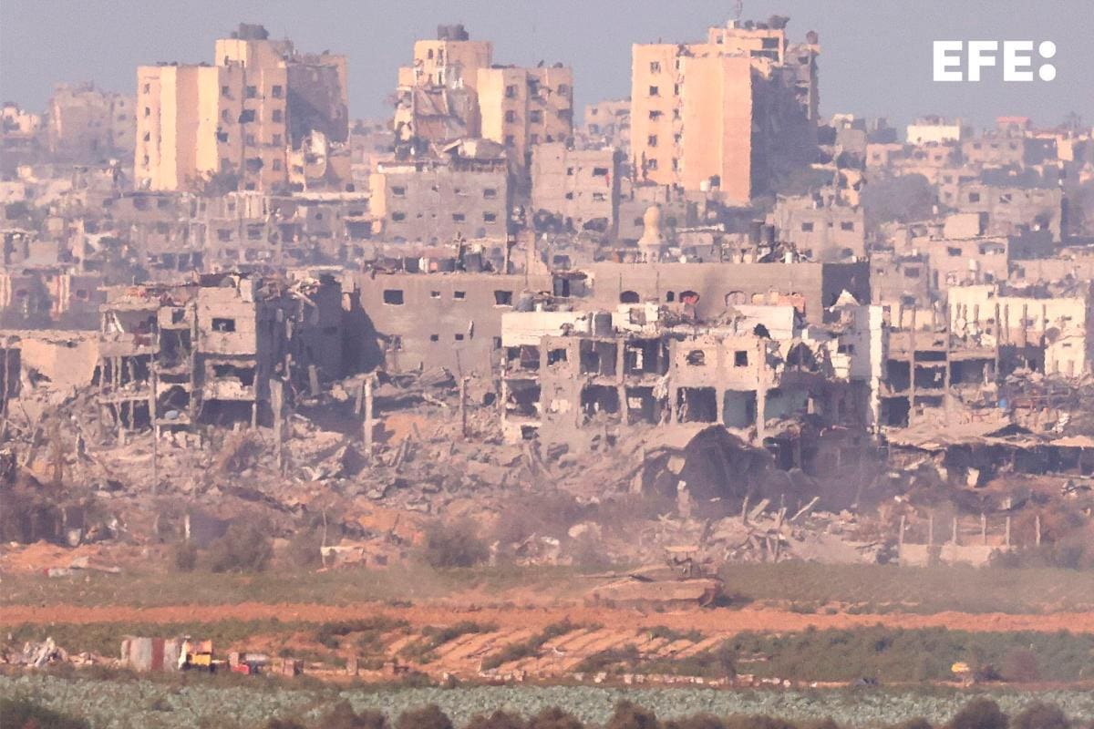 Tanques israelíes a 20 metros del hospital Al Quds de Gaza
