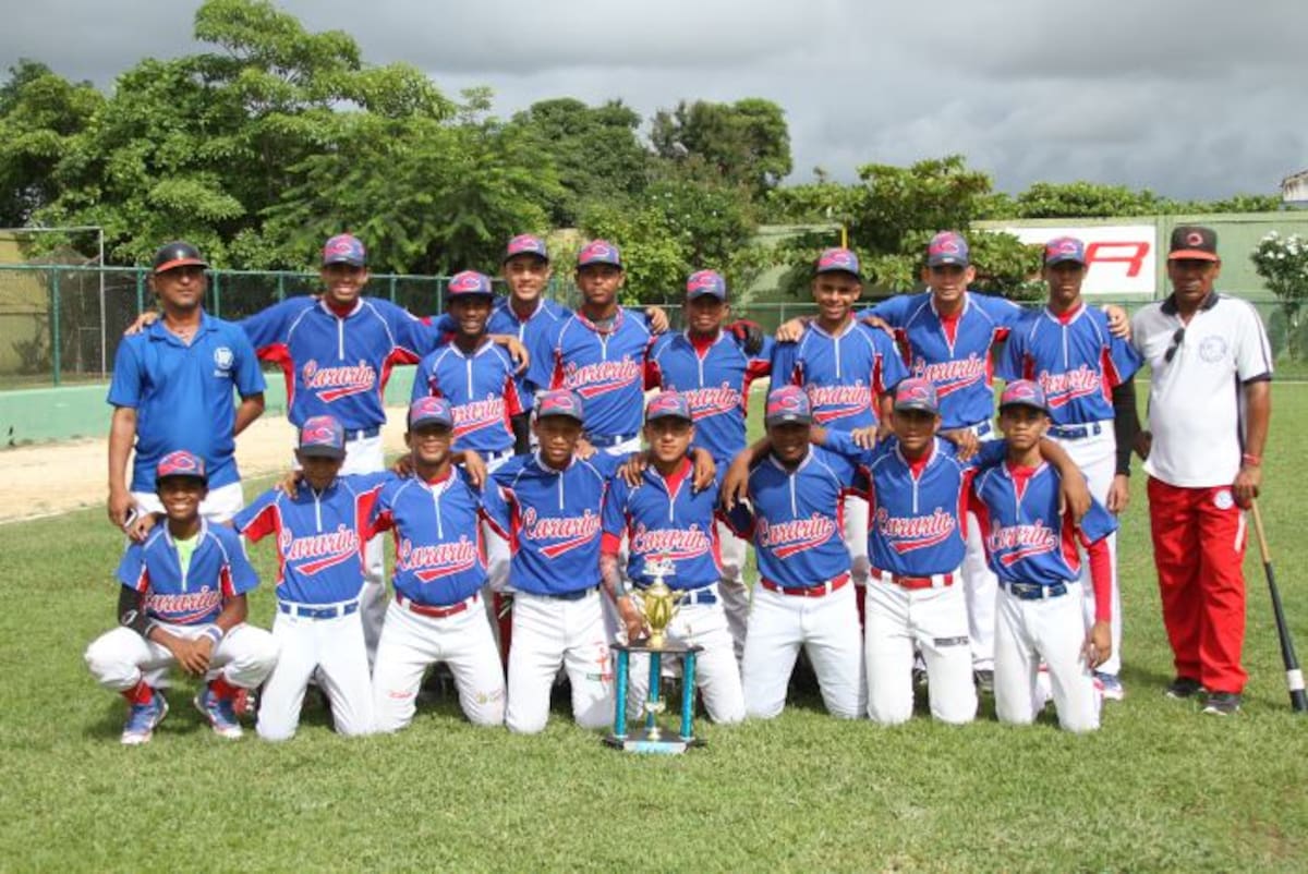 Equipo de Cararín en categoría prejunior. Óscar Díaz Acosta-El Universal
