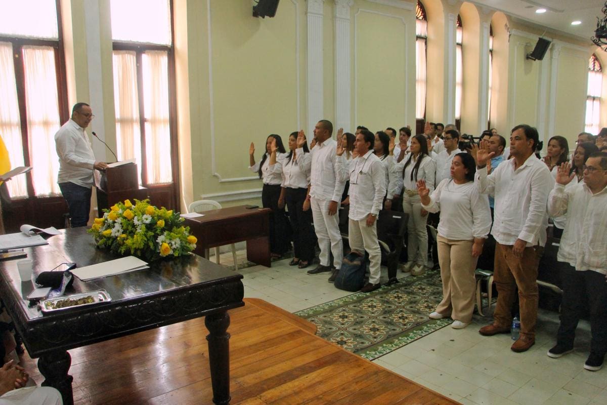 Universidad de Cartagena nombra a 46 nuevos docentes