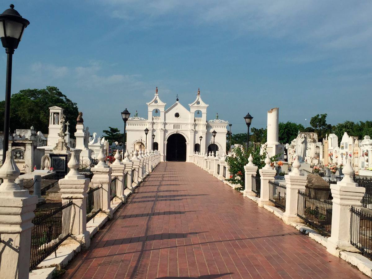 Cementerio de Mompós.